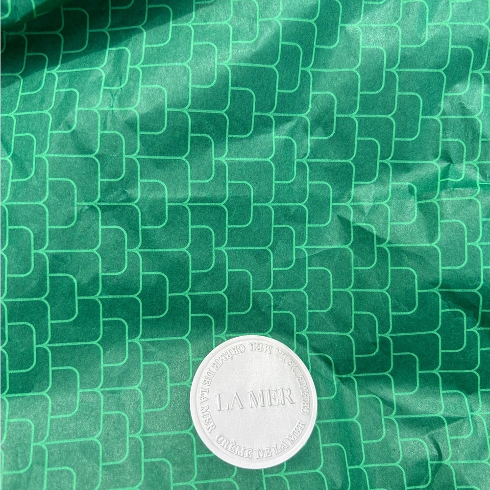 La Mer 6 Piece Skincare Luxury Kit Plus La Mer Box And Wrapping Plus Eye Balm - Picture 5 of 12